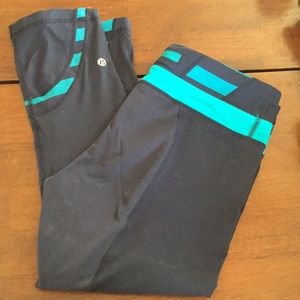 Size 8 lululemon crop tights